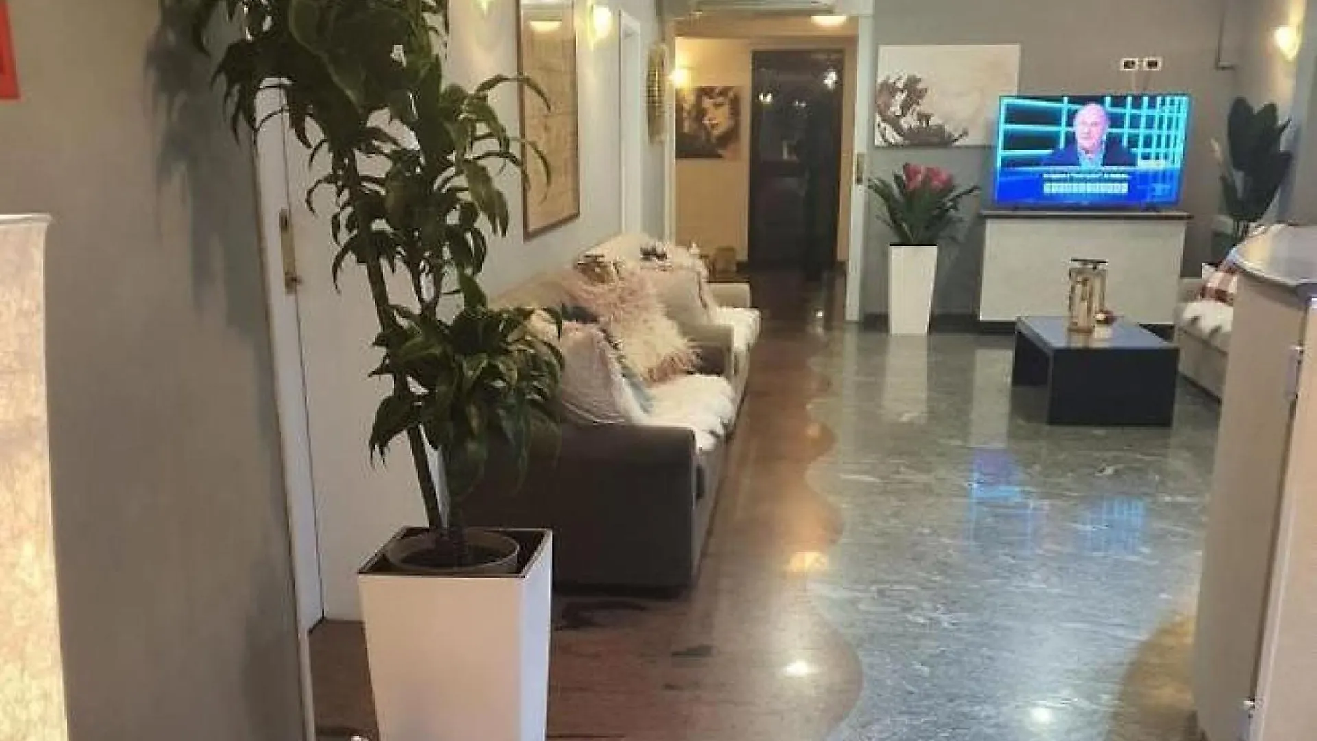 Hotel Bologna Rimini 3*,  Itália